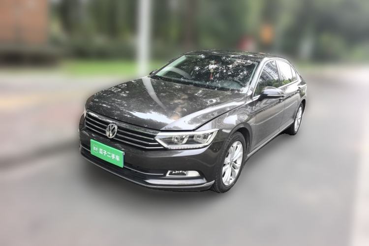 Used Volkswagen Magotan 2018 330TSI DSG Luxury Model Guazi used car, China used car export, Used car for sale, Used  cars, Cheapest cars for sale