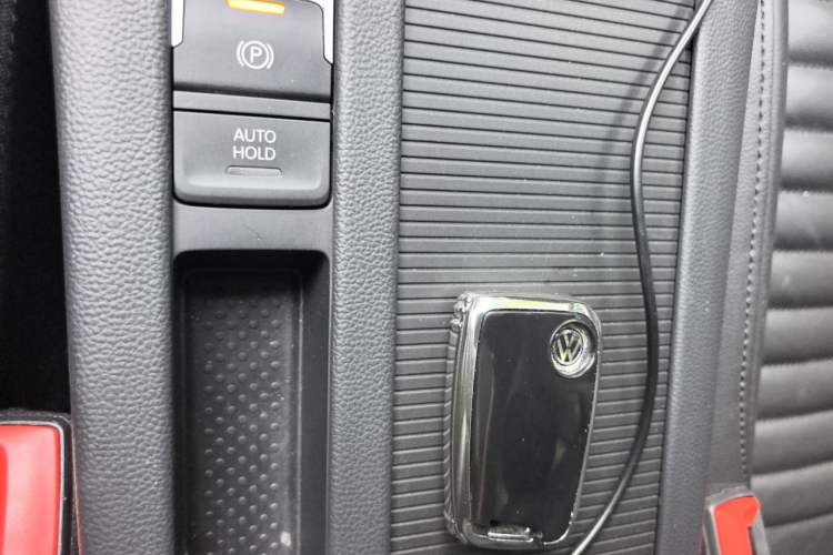 Used Volkswagen Magotan 2018 330TSI DSG Luxury Model Vehicle Key