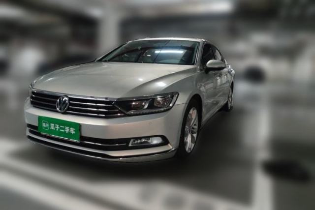 Volkswagen Magotan 2018 Facelift 330TSI DSG Luxury Model usado