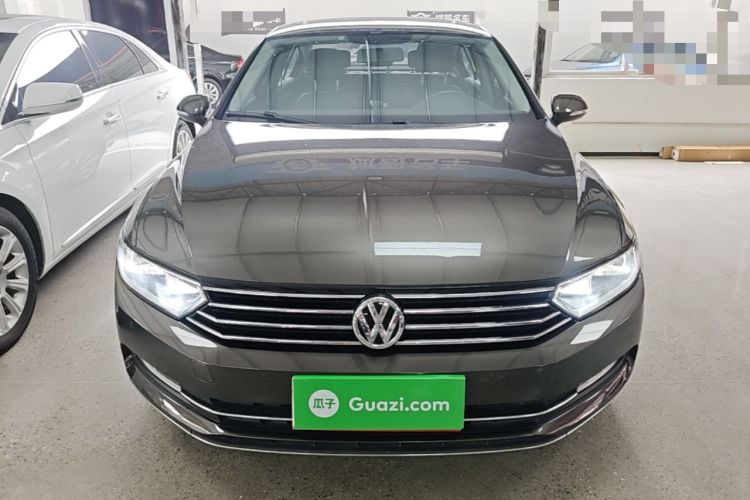Used Volkswagen Magotan 2018 330TSI DSG Advanced Model Front