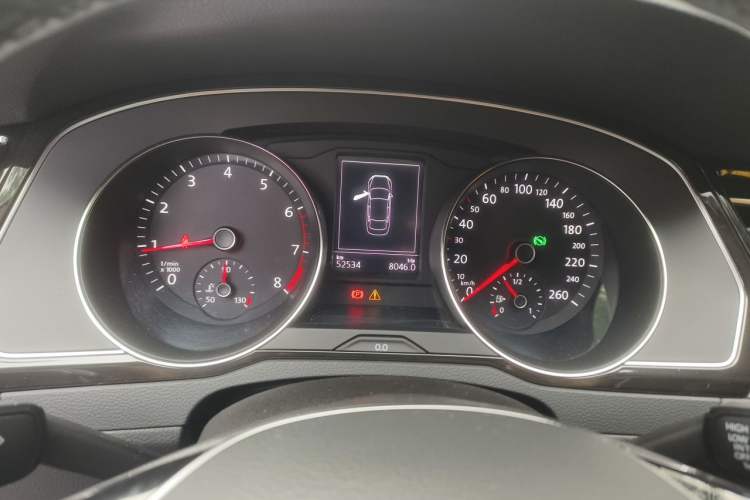 Used Volkswagen Magotan 2018 330TSI DSG Luxury Model Instrument Cluster