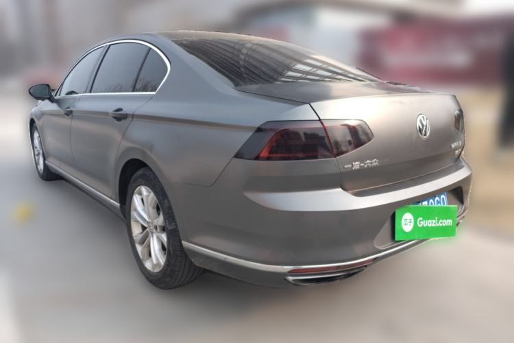 Used Volkswagen Magotan 2018 380TSI DSG Luxury Model Rear Left 45 Deg