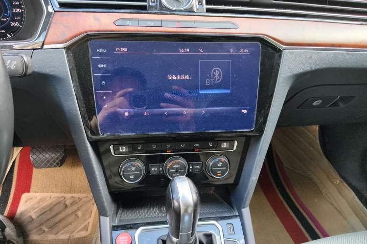 Used Volkswagen Magotan 2018 380TSI DSG Flagship Edition Audio And AC Panel