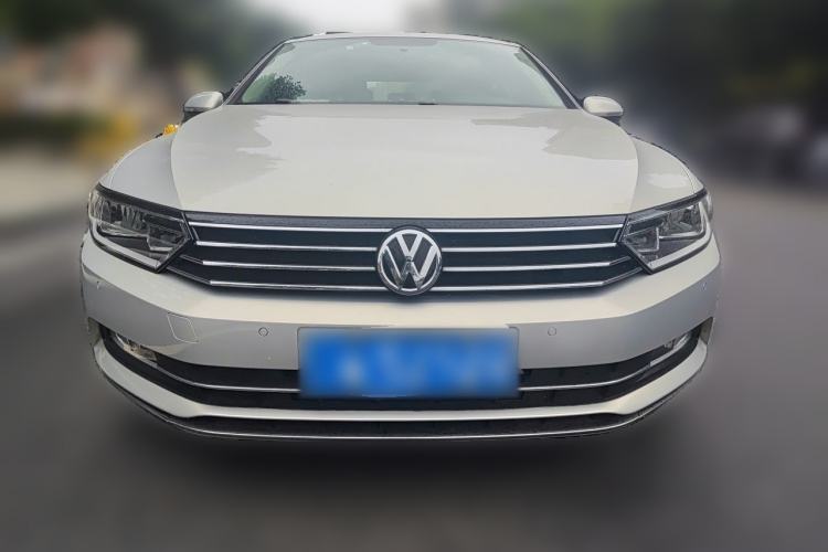 Used Volkswagen Magotan 2018 330TSI DSG Advanced Model Front