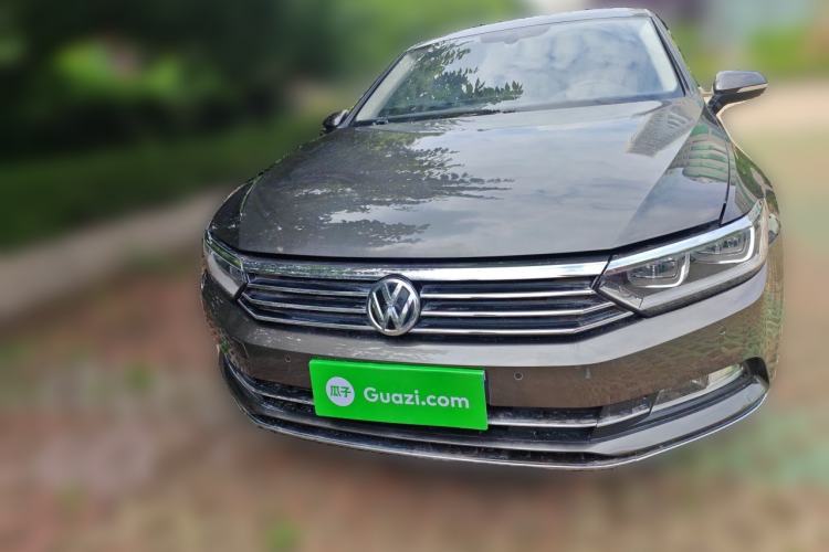 Used Volkswagen Magotan 2018 330TSI DSG Luxury Model Front