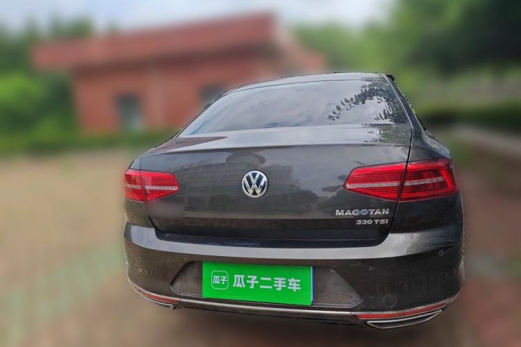 Used Volkswagen Magotan 2018 330TSI DSG Luxury Model Rear