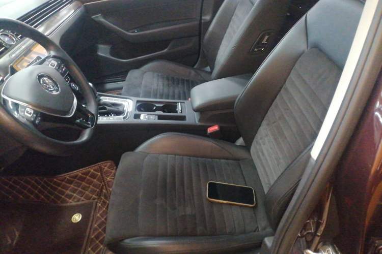 Used Volkswagen Magotan 2018 330TSI DSG Luxury Model Left Front Seat