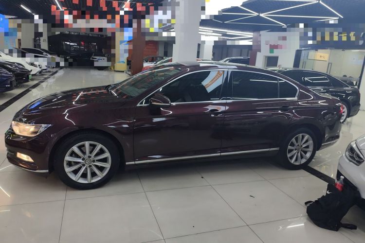 Used Volkswagen Magotan 2018 330TSI DSG Advanced Model Left Side