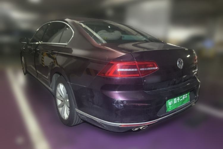 Used Volkswagen Magotan 2018 330TSI DSG Advanced Model Rear Left 45 Deg