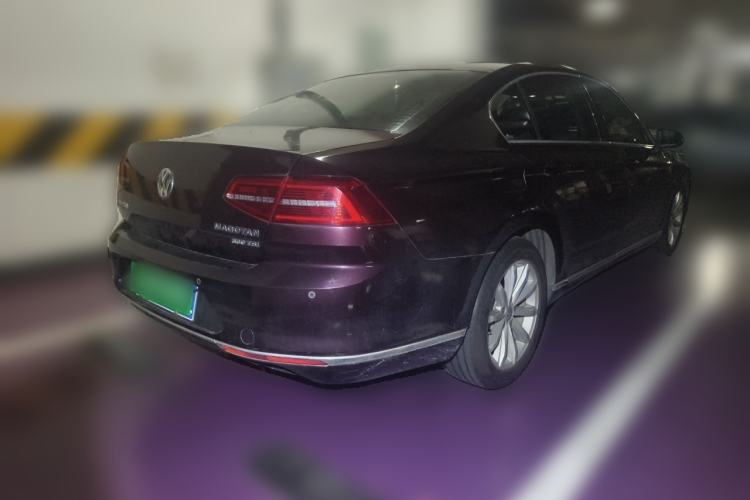 Used Volkswagen Magotan 2018 330TSI DSG Advanced Model Rear Right 45 Deg