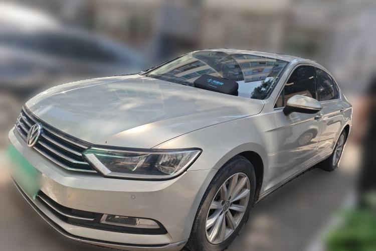Used Volkswagen Magotan 2018 330TSI DSG Advanced Model Guazi used car, China used car export, Used car for sale, Used  cars, Cheapest cars for sale