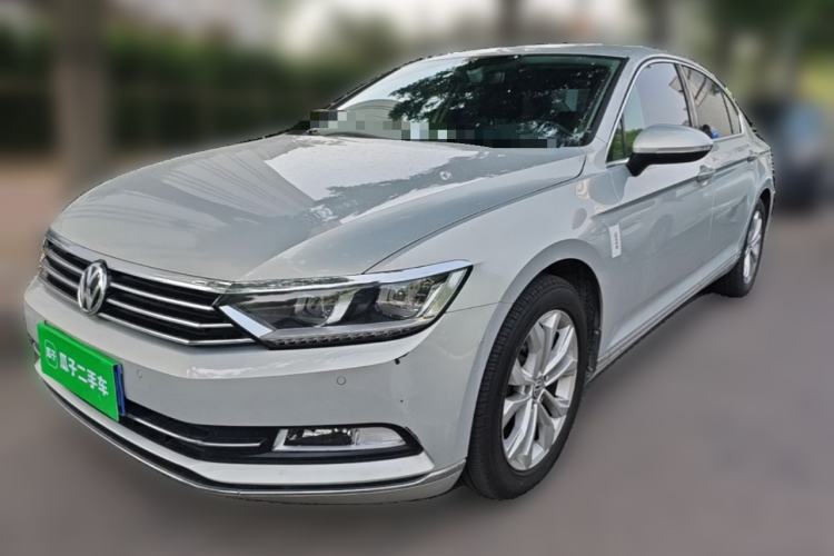Used Volkswagen Magotan 2018 Facelift 330TSI DSG Luxury Model Guazi used car, China used car export, Used car for sale, Used  cars, Cheapest cars for sale
