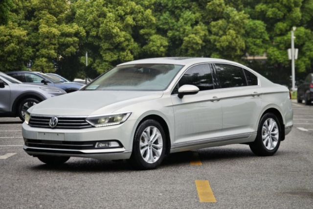 Used Volkswagen Magotan 2018 330TSI DSG Luxury Model