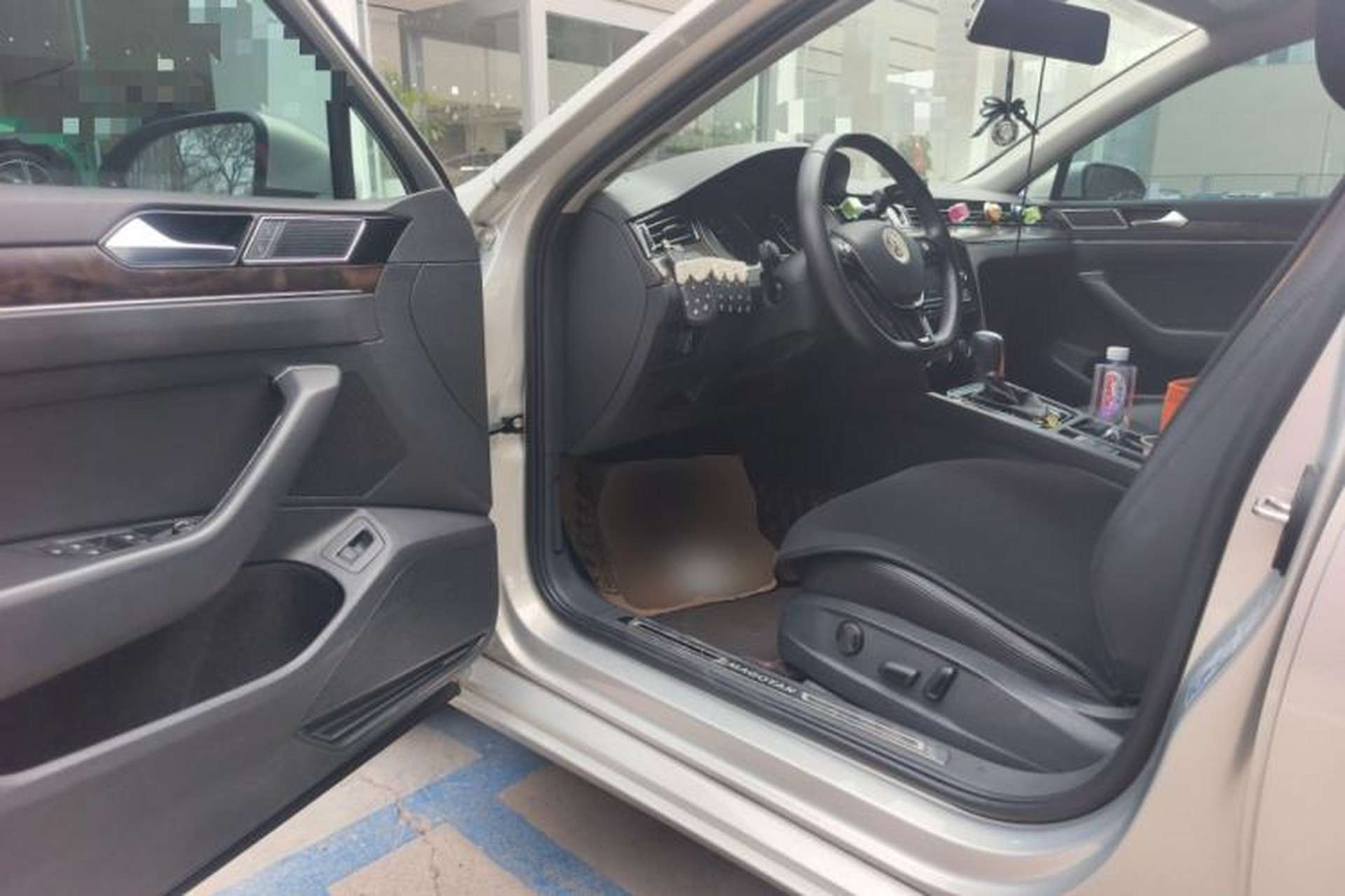 Used Volkswagen Magotan 2018 380TSI DSG Luxury Model Driver Seat