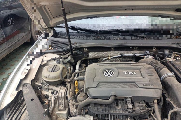 Used Volkswagen Magotan 2018 380TSI DSG Luxury Model Engine Bay Right