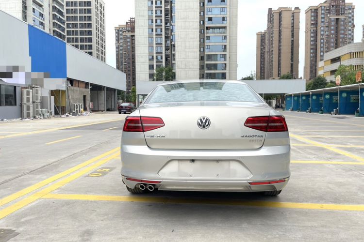 Used Volkswagen Magotan 2018 330TSI DSG Advanced Model Exterior 1