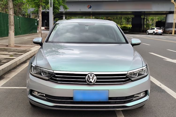 Used Volkswagen Magotan 2018 330TSI DSG Luxury Model Exterior 7