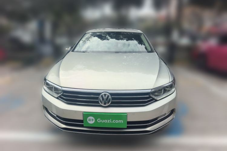 Used Volkswagen Magotan 2018 380TSI DSG Luxury Model Front