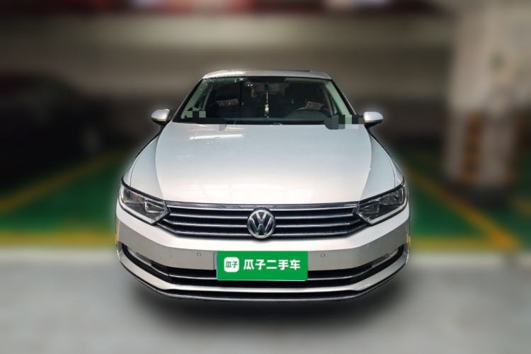 Used Volkswagen Magotan 2018 330TSI DSG Advanced Model Front