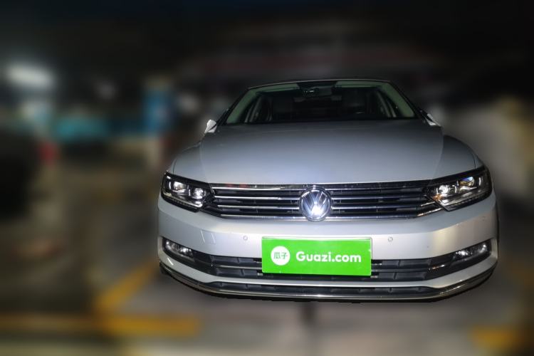 Used Volkswagen Magotan 2018 330TSI DSG Advanced Model Front