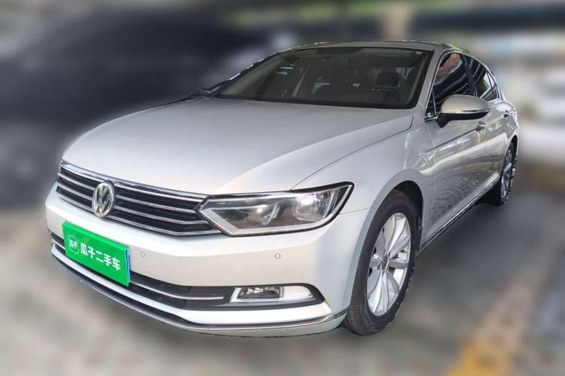 Used Volkswagen Magotan 2018 330TSI DSG Advanced Model Front Left 45 Deg