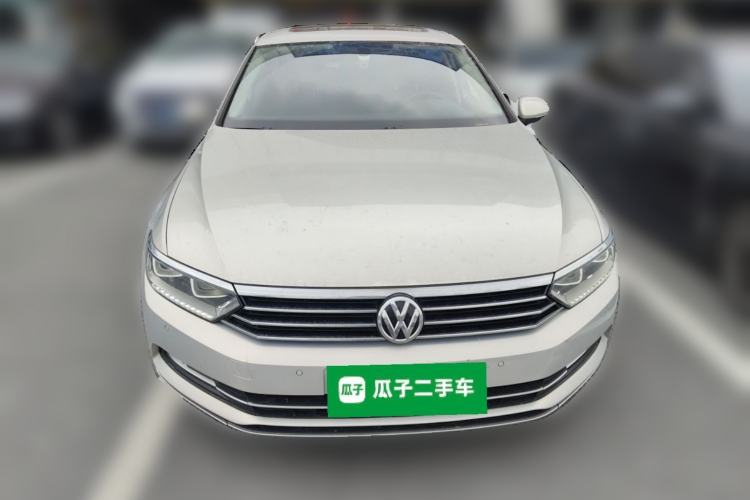 Used Volkswagen Magotan 2018 Facelift 330TSI DSG Luxury Model Front