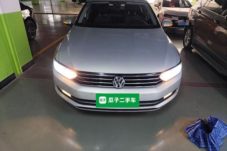 Used Volkswagen Magotan 2018 330TSI DSG Advanced Model Front