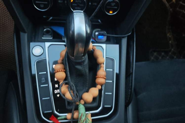Used Volkswagen Magotan 2018 330TSI DSG Luxury Model Gear Lever