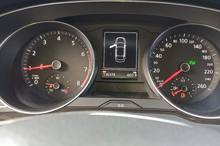 Used Volkswagen Magotan 2018 330TSI DSG Luxury Model Instrument Cluster