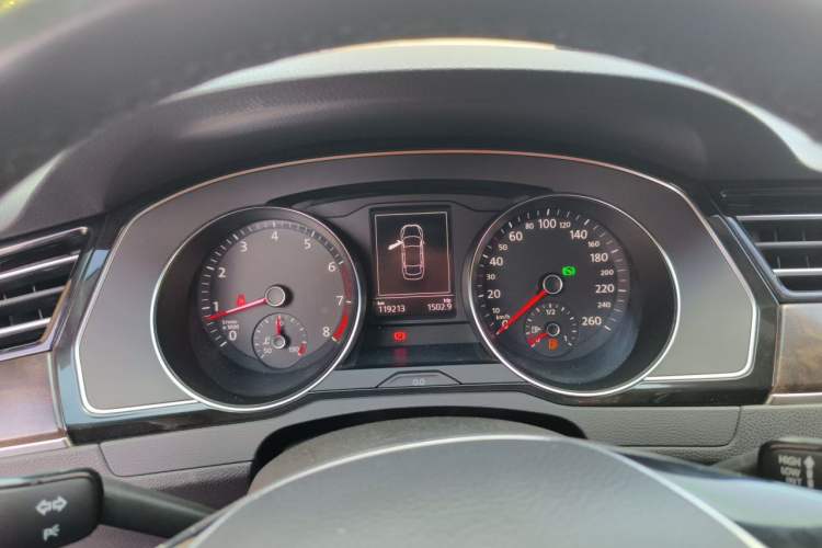 Used Volkswagen Magotan 2018 330TSI DSG Luxury Model Instrument Cluster