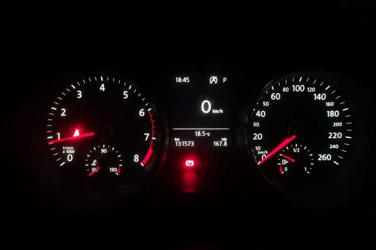 Used Volkswagen Magotan 2018 330TSI DSG Advanced Model Instrument Cluster