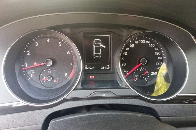 Used Volkswagen Magotan 2018 330TSI DSG Advanced Model Instrument Cluster