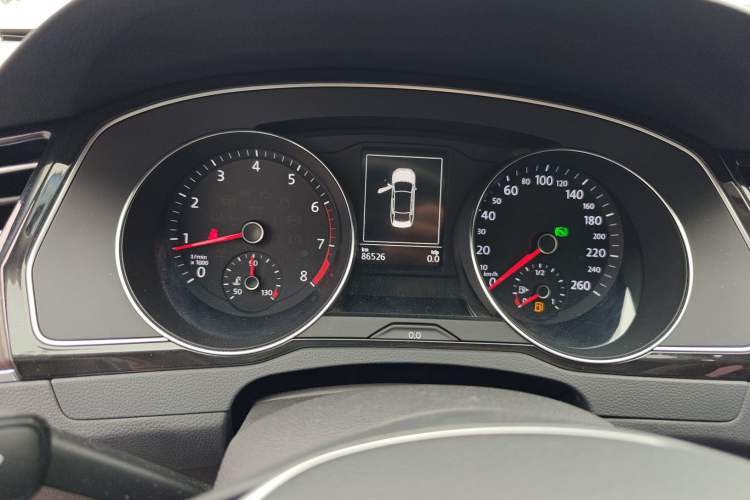 Used Volkswagen Magotan 2018 Facelift 330TSI DSG Luxury Model Instrument Cluster