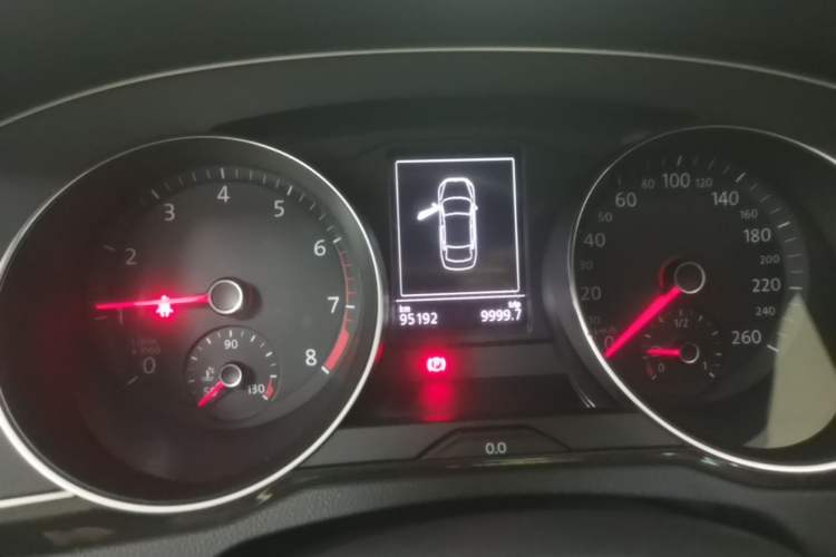 Used Volkswagen Magotan 2018 Facelift 330TSI DSG Luxury Model Instrument Cluster