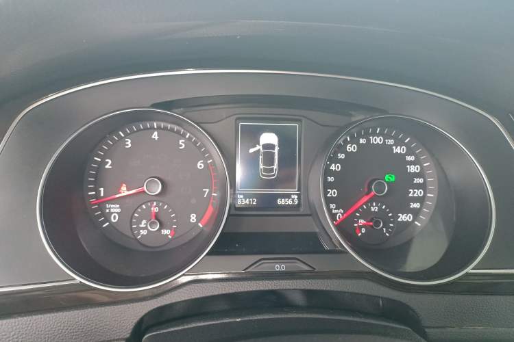 Used Volkswagen Magotan 2018 330TSI DSG Advanced Model Instrument Cluster