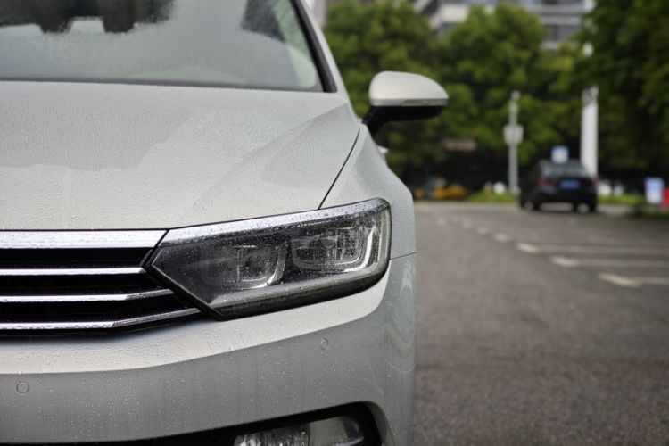 Used Volkswagen Magotan 2018 330TSI DSG Luxury Model Left Front Headlight