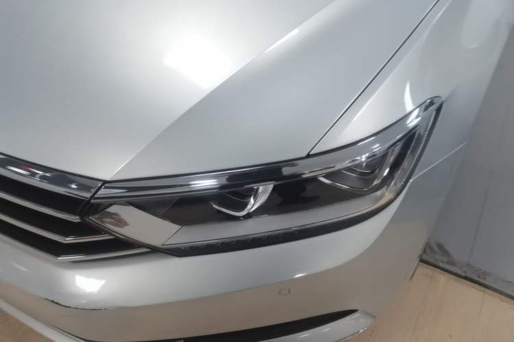 Used Volkswagen Magotan 2018 Facelift 330TSI DSG Luxury Model Left Front Headlight