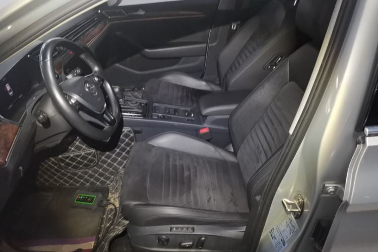Used Volkswagen Magotan 2018 330TSI DSG Luxury Model Left Front Seat