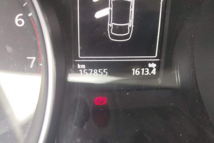 Used Volkswagen Magotan 2018 280TSI DSG Comfort Model Odometer Close Up