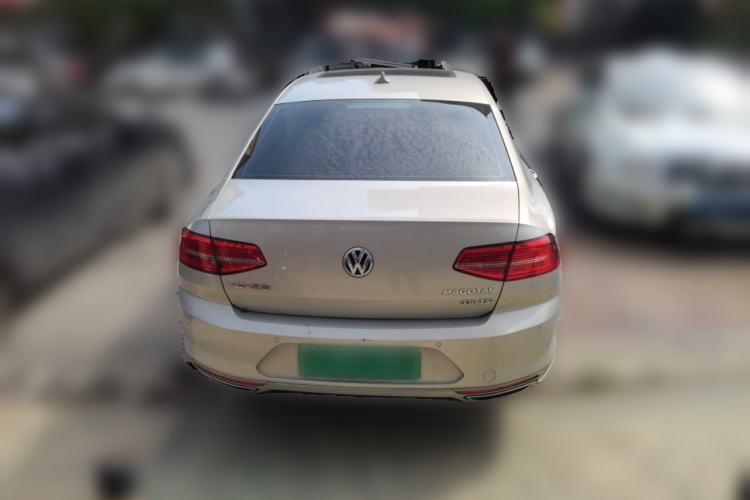 Used Volkswagen Magotan 2018 Facelift 330TSI DSG Luxury Model Rear