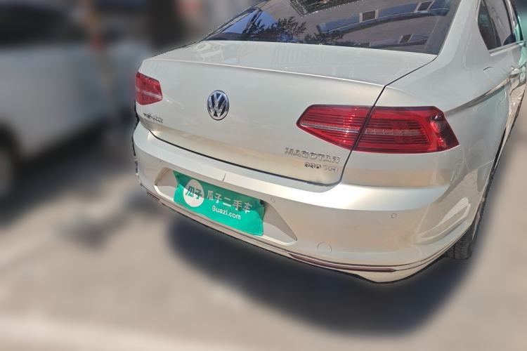 Used Volkswagen Magotan 2018 330TSI DSG Advanced Model Rear