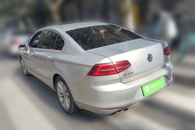 Used Volkswagen Magotan 2018 330TSI DSG Advanced Model Rear Left 45 Deg