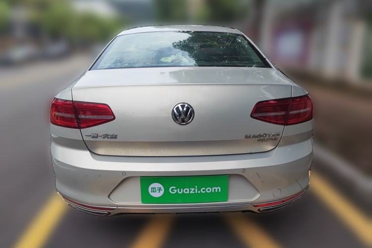 Used Volkswagen Magotan 2018 330TSI DSG Luxury Model Rear