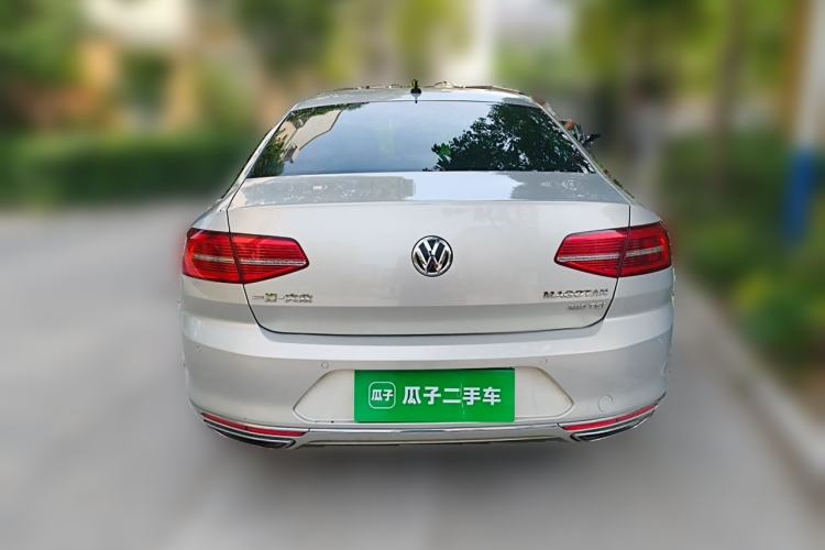 Used Volkswagen Magotan 2018 380TSI DSG Prestige Model Rear