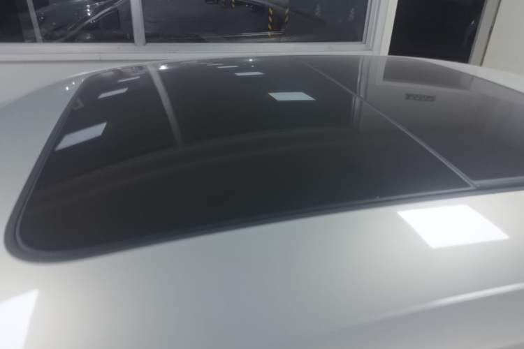 Used Volkswagen Magotan 2018 Facelift 330TSI DSG Luxury Model Roof