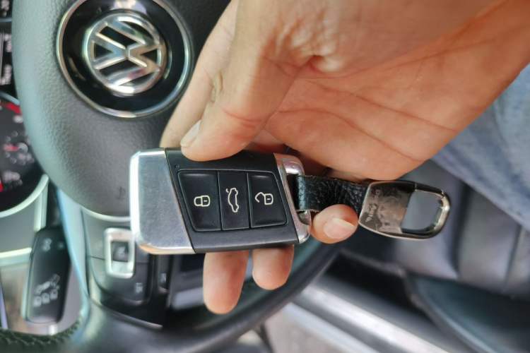Used Volkswagen Magotan 2018 330TSI DSG Luxury Model Vehicle Key