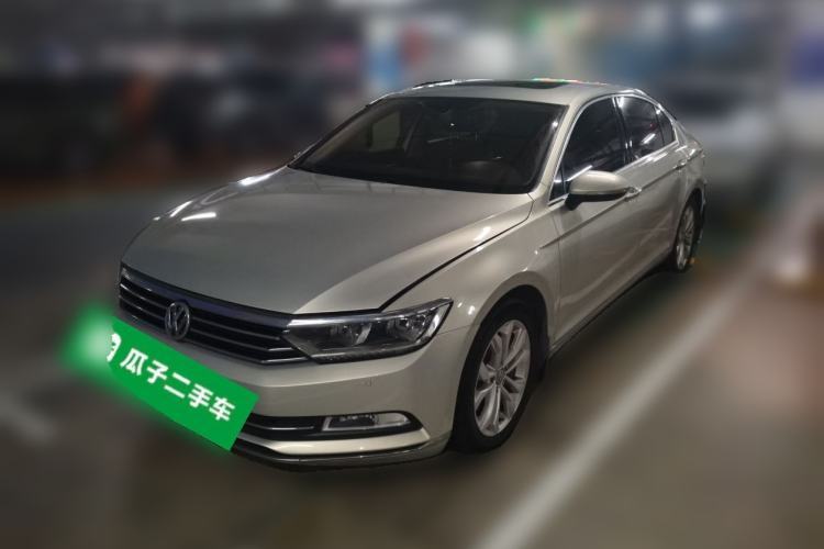 Used Volkswagen Magotan 2018 330TSI DSG Luxury Model Guazi used car, China used car export, Used car for sale, Used  cars, Cheapest cars for sale