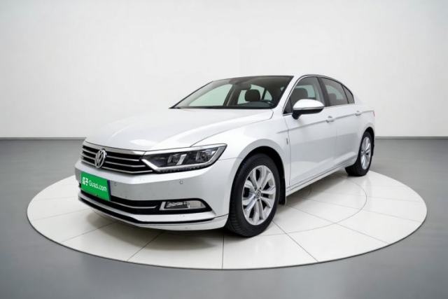 Ojetý Volkswagen Magotan 2018 330TSI DSG Luxury Model