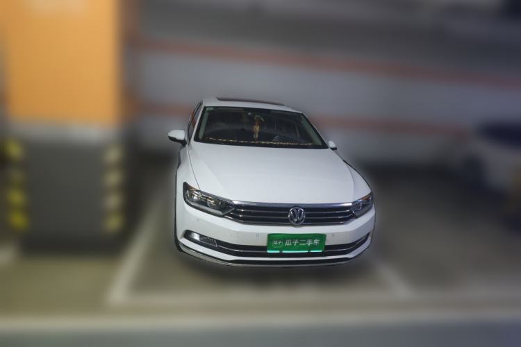 Used Volkswagen Magotan 2018 Facelift 330TSI DSG Luxury Model Front