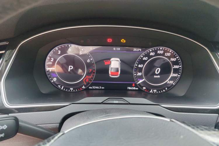 Used Volkswagen Magotan 2018 330TSI DSG Luxury Model Instrument Cluster